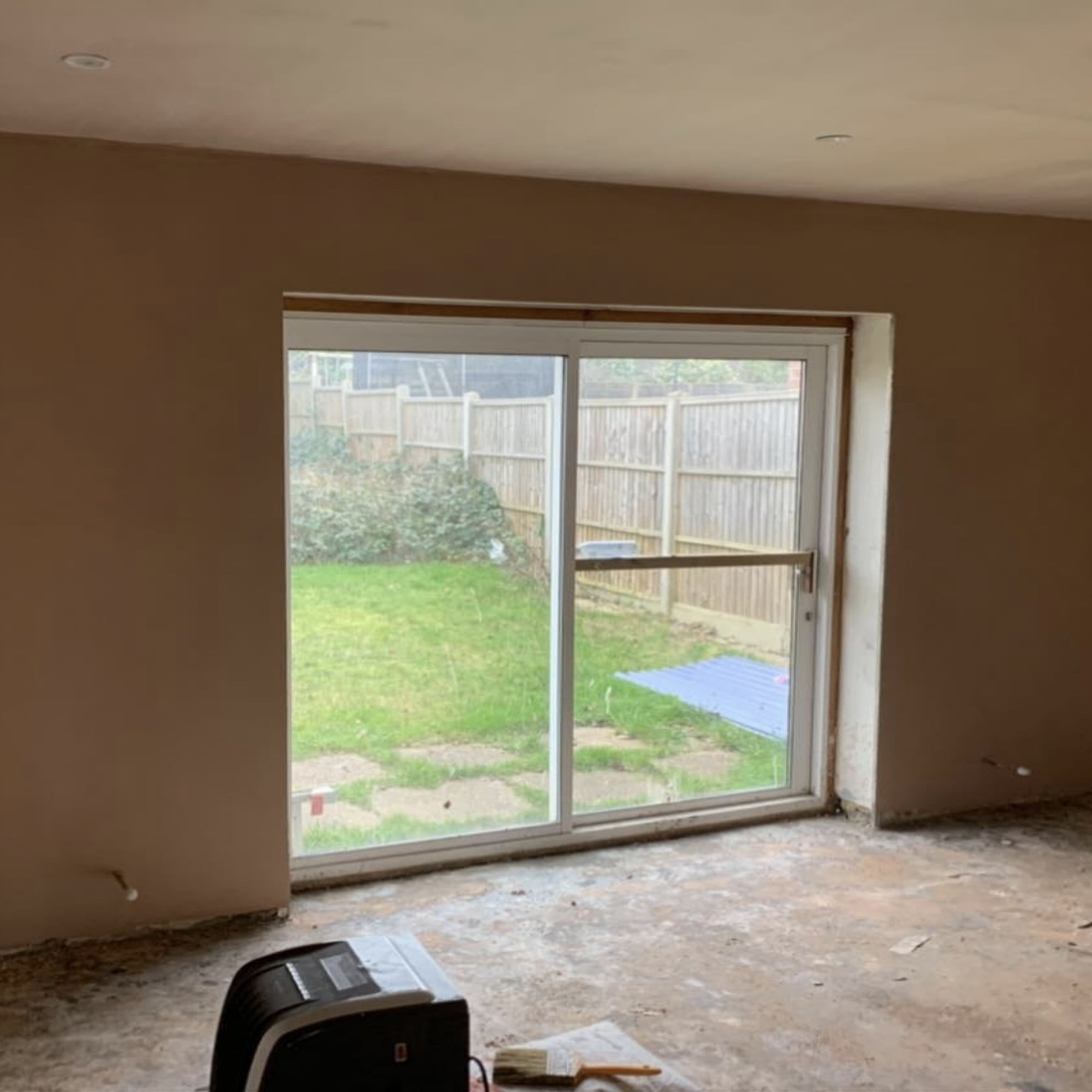 Lounge Replastering